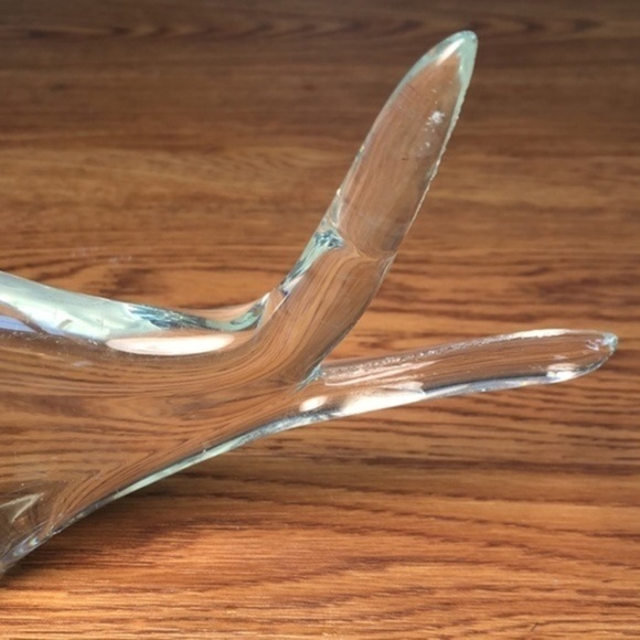 GLASS WHALE FISH | Beautiful Solid Glass Whale Fish Paperweight. - Picture 4 of 6